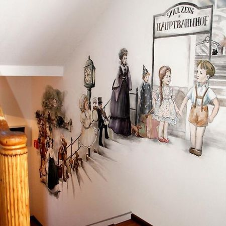 Spielzeughotel Sonneberg Luaran gambar